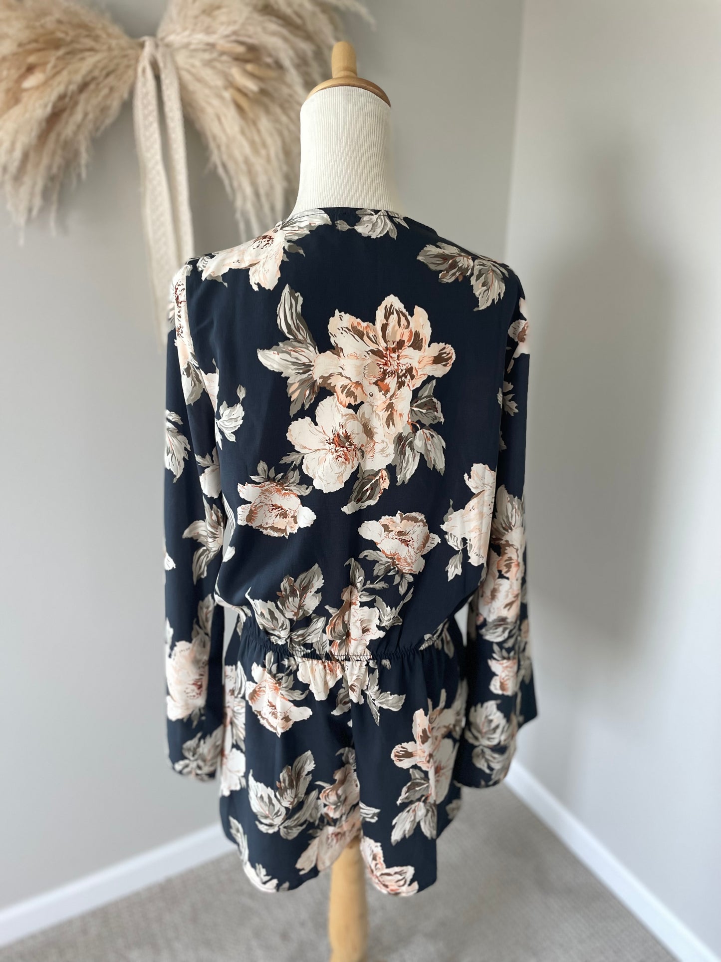 Lulu's Floral Romper (L)