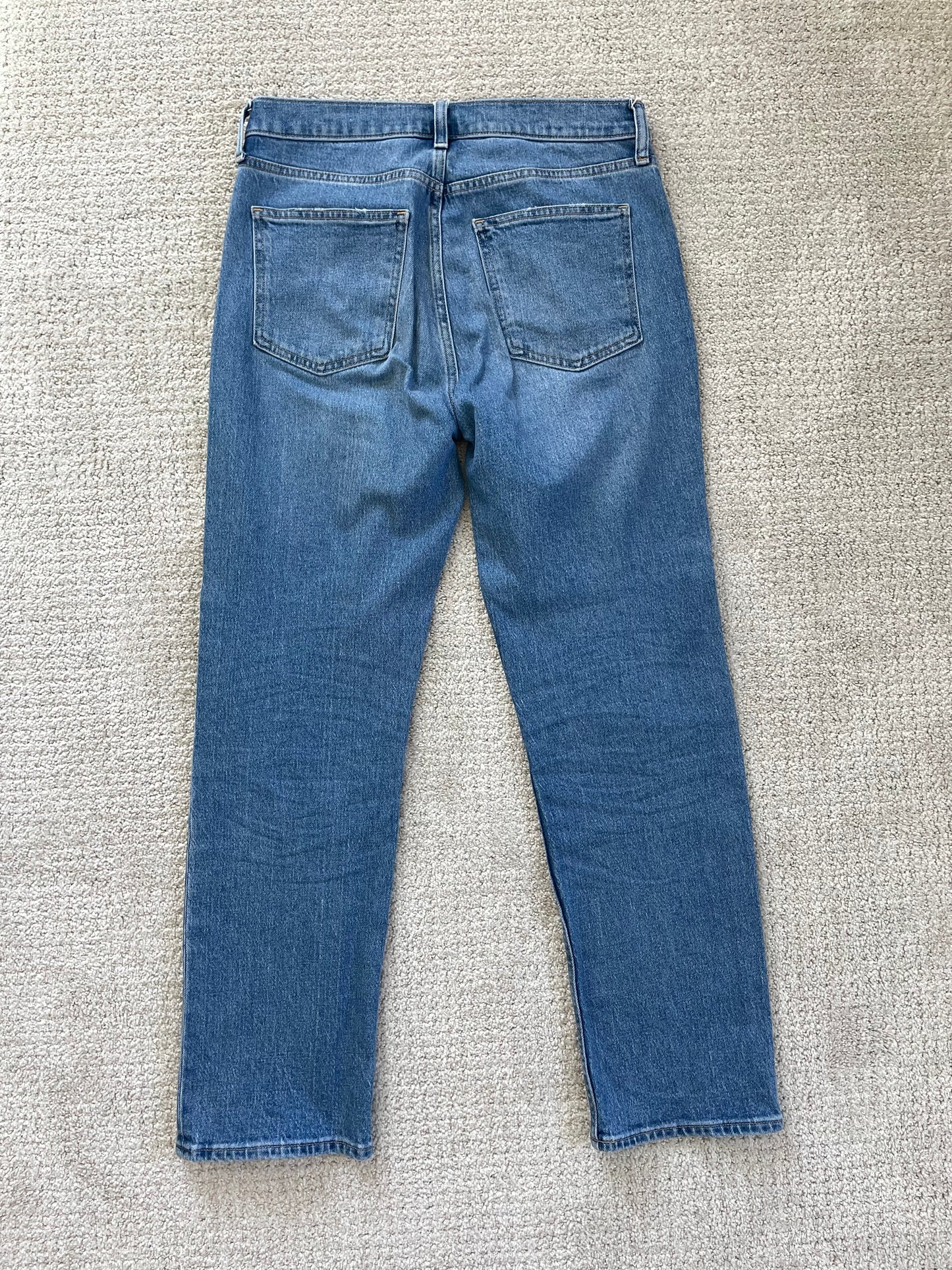 Gap 90s Straight High Rise Denim (8/29)