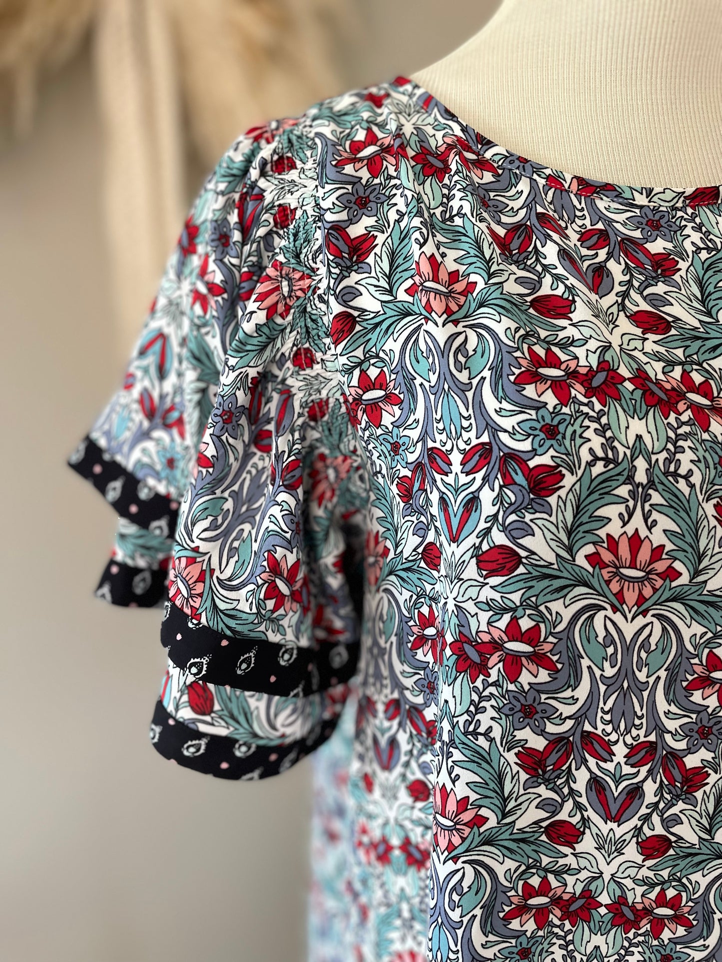 Loft Floral Blouse (M)