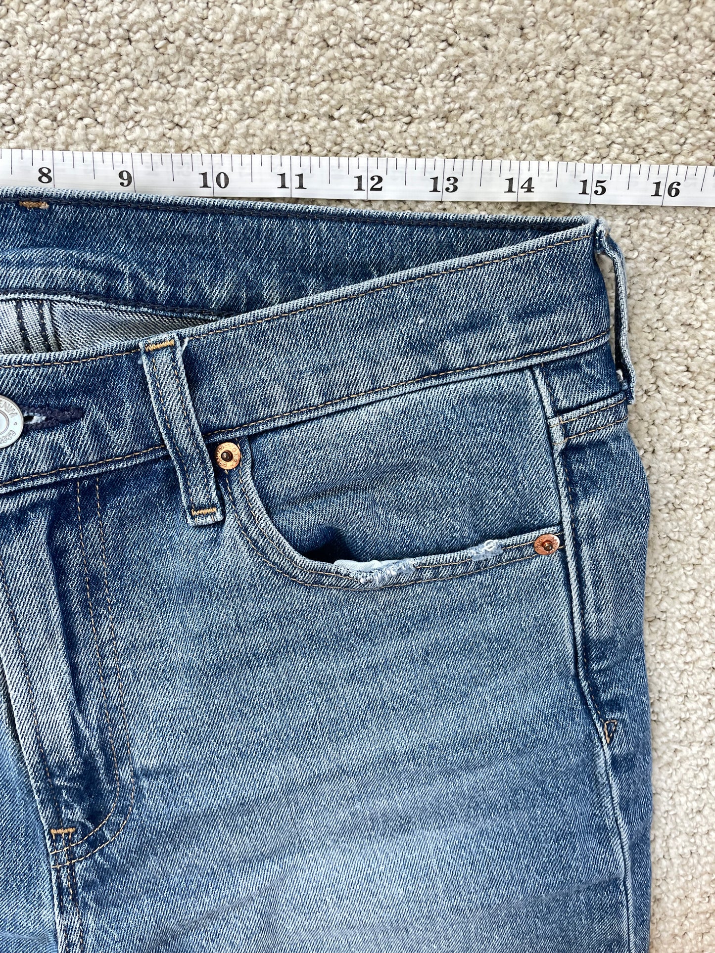 Gap 90s Straight High Rise Denim (8/29)