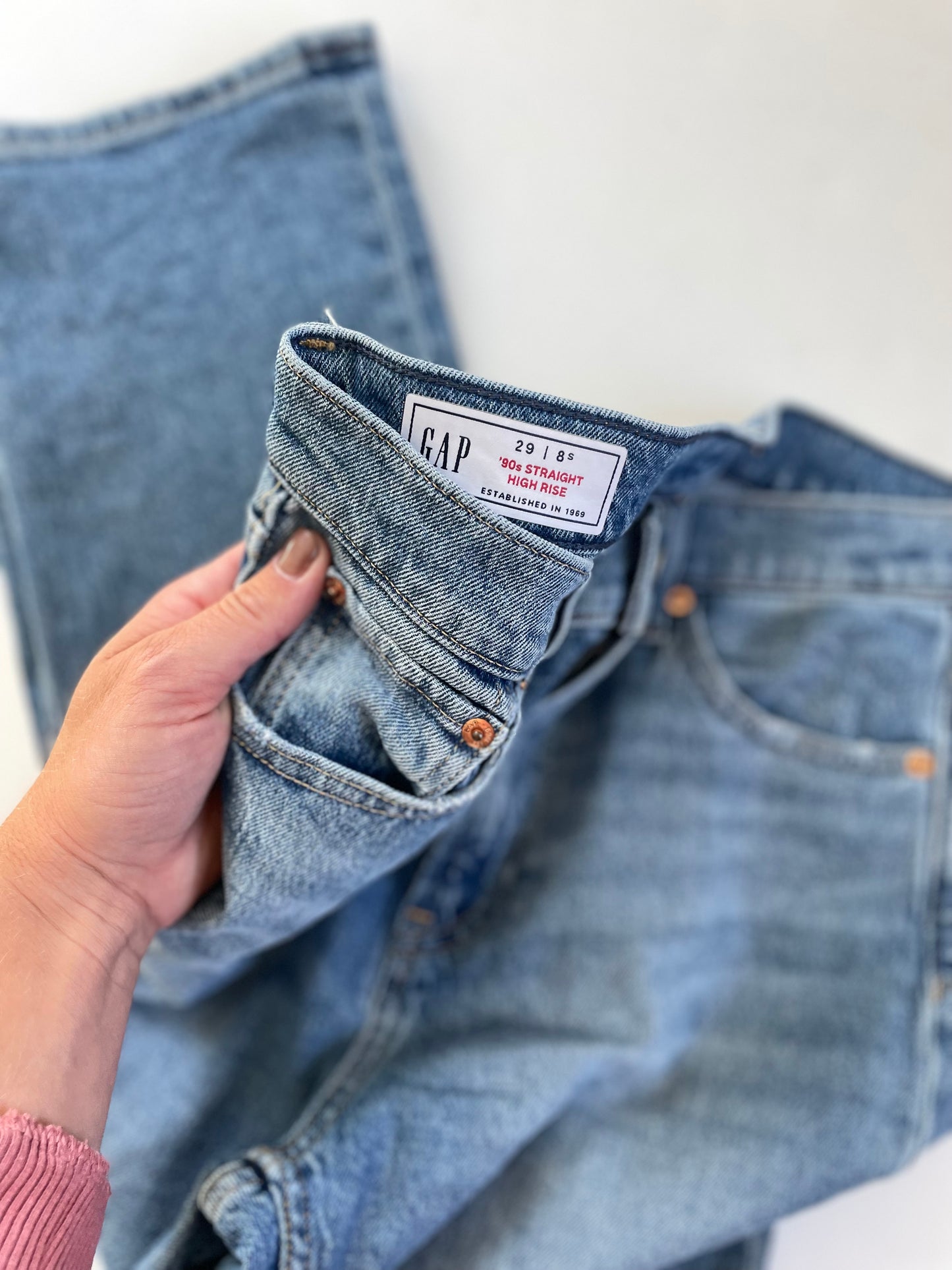 Gap 90s Straight High Rise Denim (8/29)