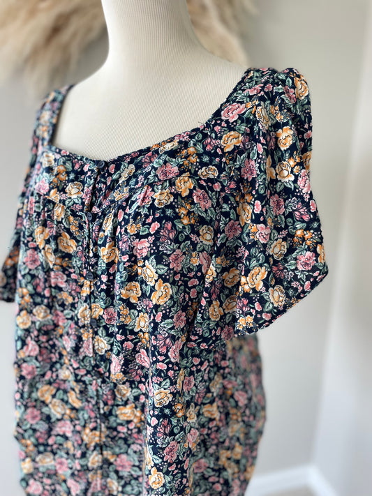 Old Navy Floral Blouse (M)