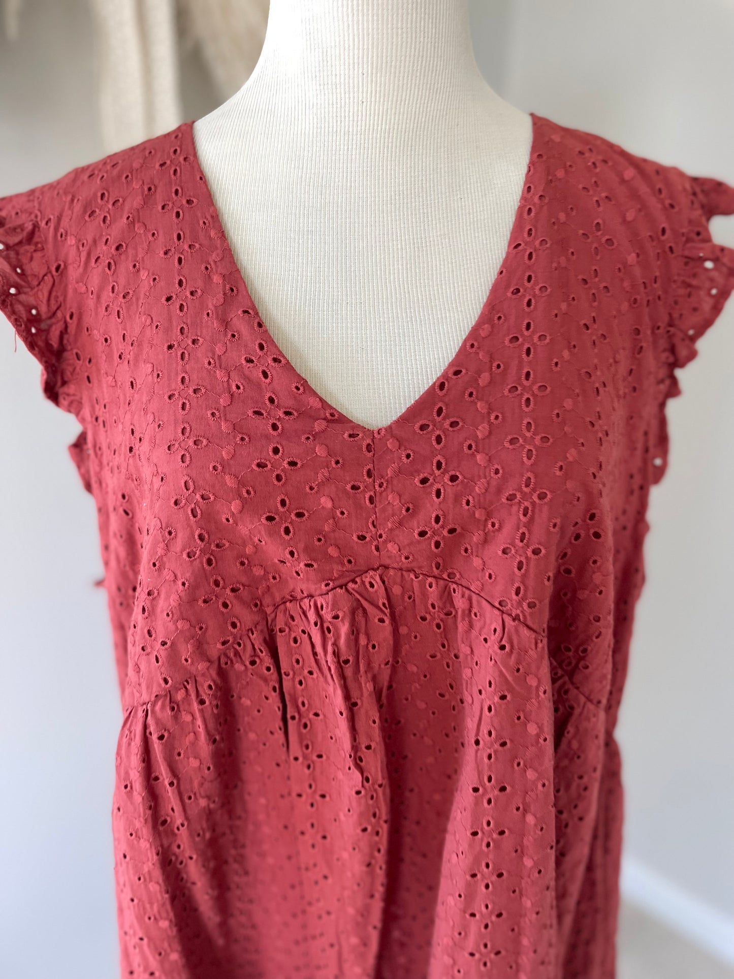 Knox Rose Eyelet Dress (XXL)