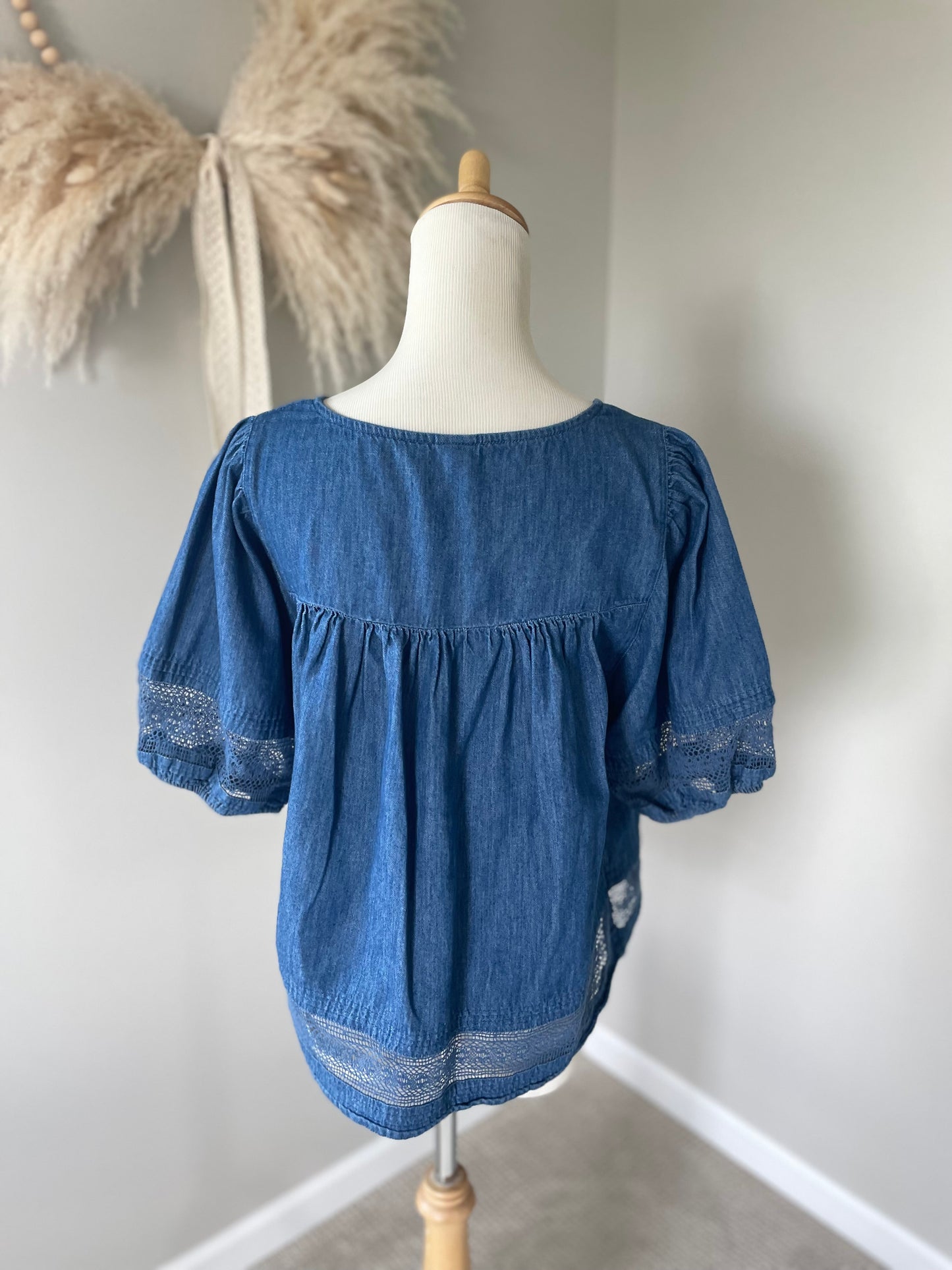 Old Navy Denim Top (M)