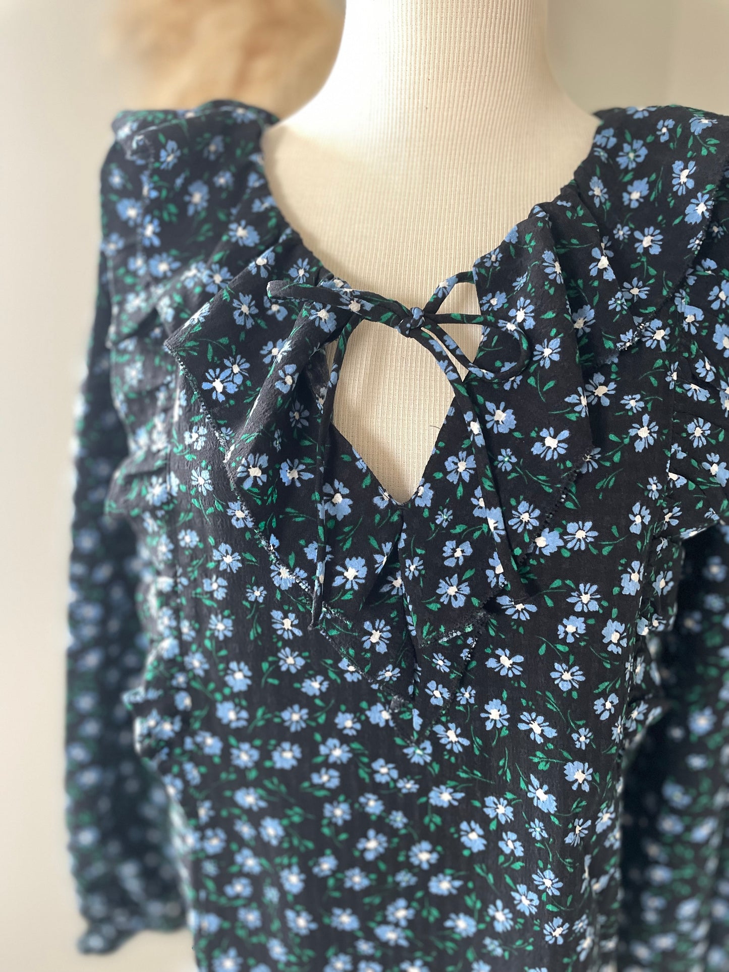 NWT Loft Floral Blouse (S)