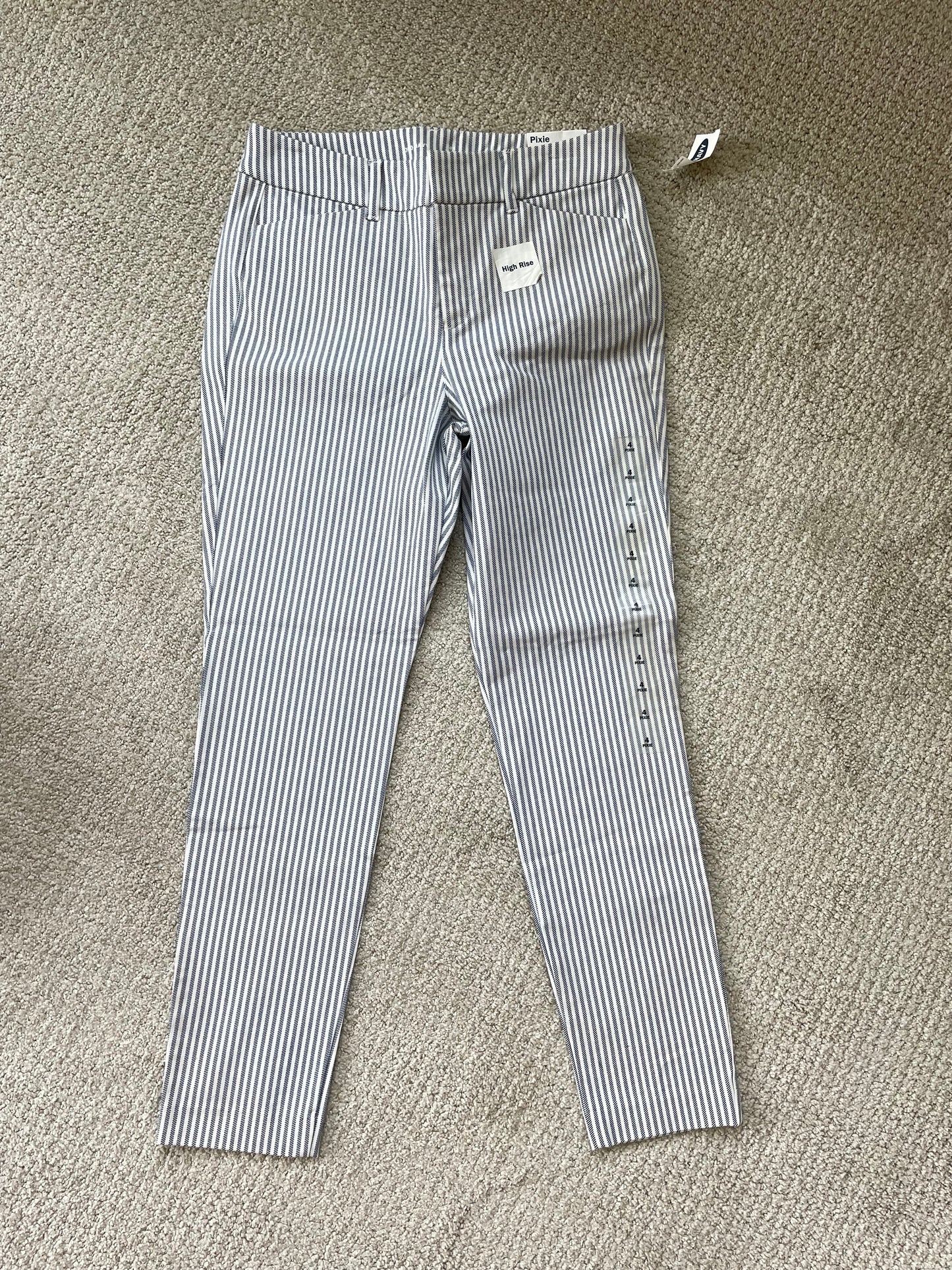 Old Navy Pixie Pants (4)