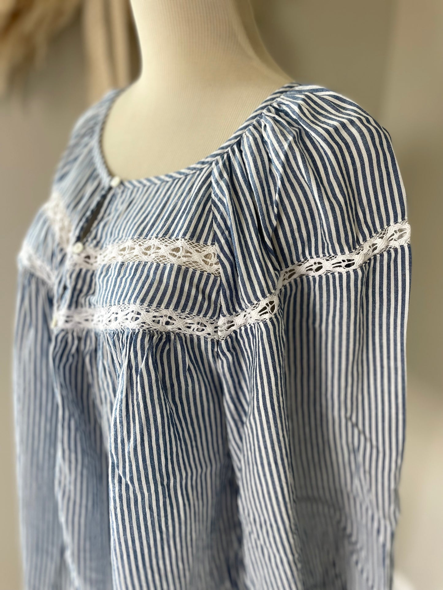 Old Navy Striped Boho Blouse (L)